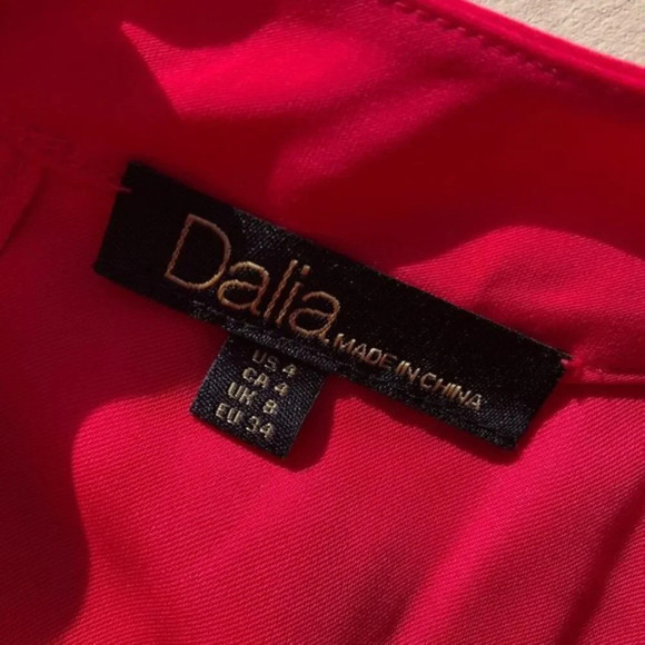 Dalia Pink Shift Dress Cold Shoulder 4 - Picture 5 of 5